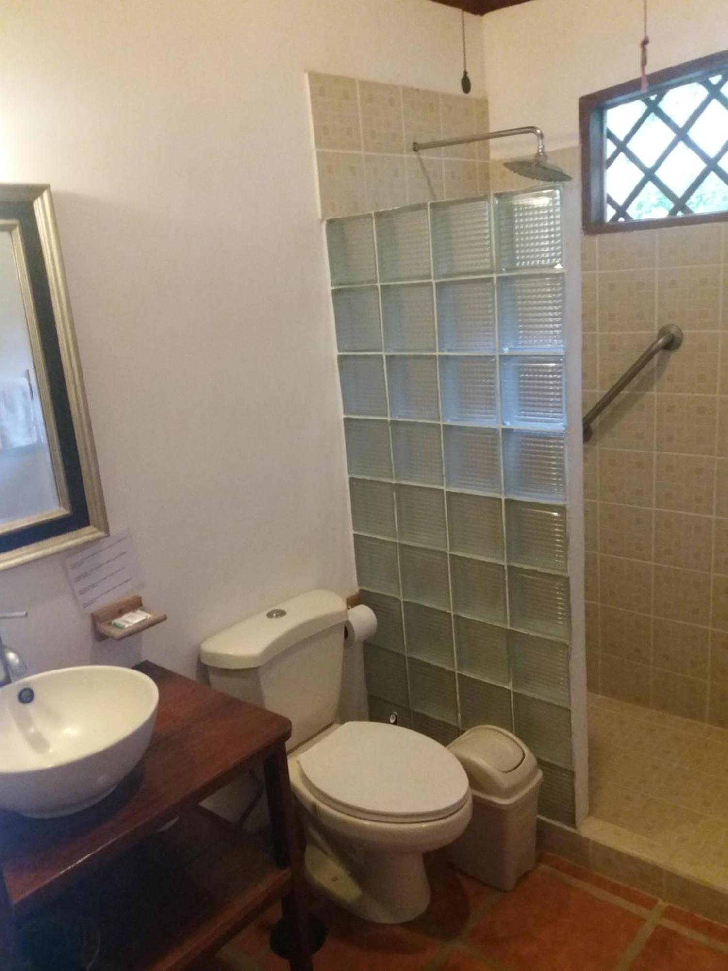 Los Delfines Lodge Puerto Viejo de Talamanca Zewnętrze zdjęcie